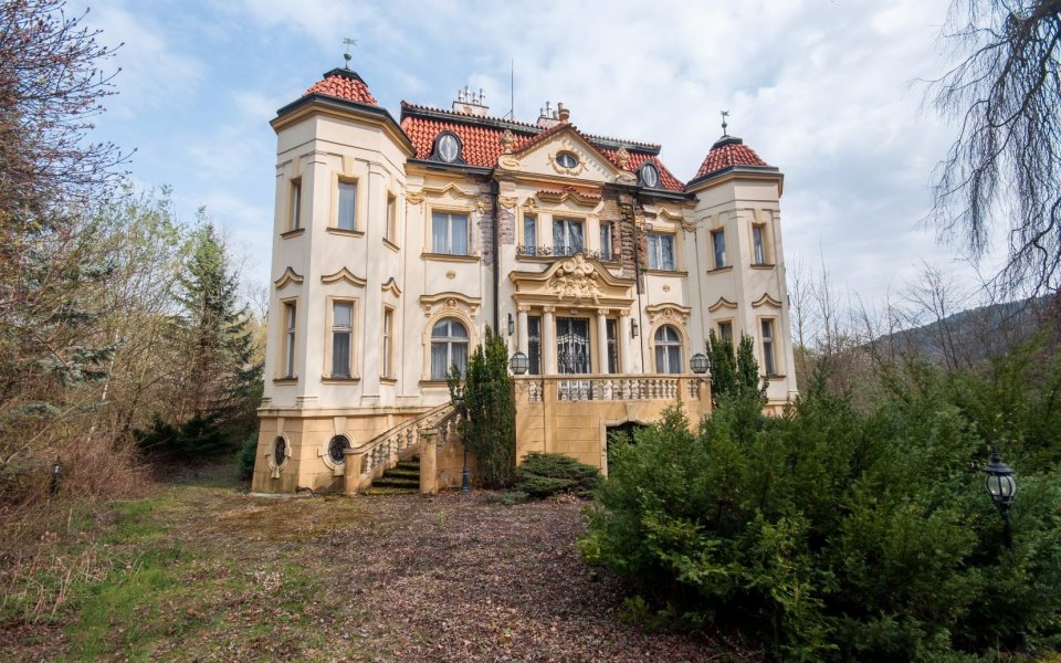 Vila Rudolfa Leitnera před a po rekonstrukci