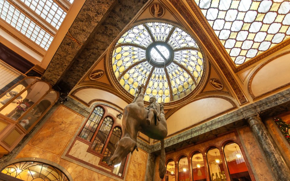 Palác Lucerna