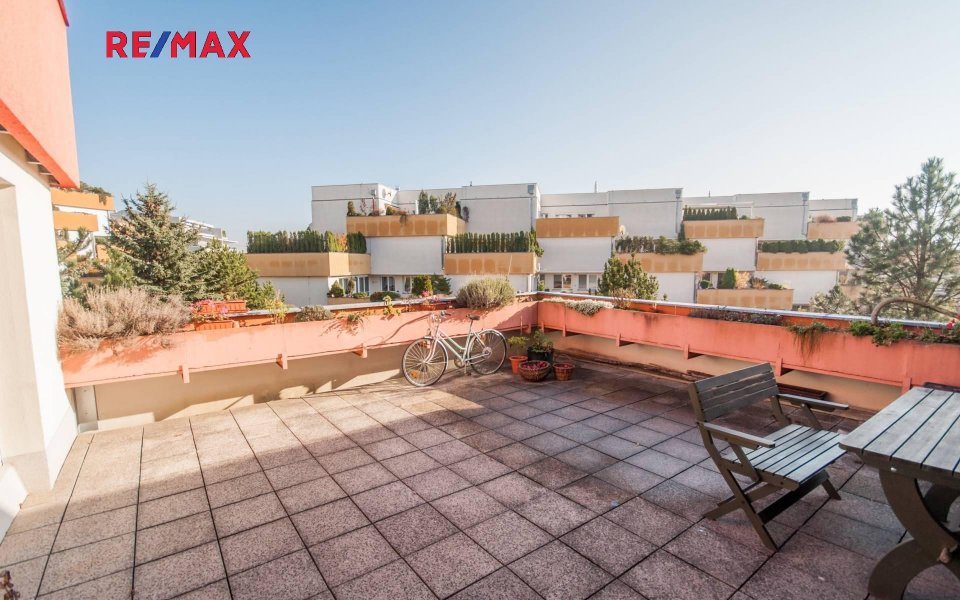 Pronájem bytu 4+1, 193 m²