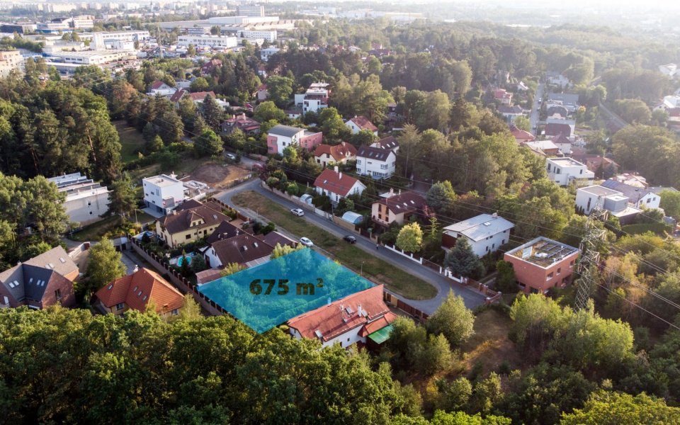 Prodej pozemku 675 m²