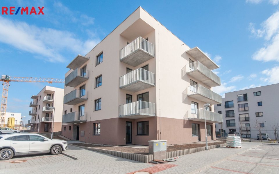 Pronájem bytu 2+kk v osobním vlastnictví 48 m², Milovice