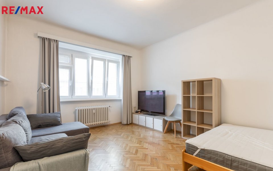 Pronájem bytu 2+kk v osobním vlastnictví 39 m², Praha 4 - Podolí