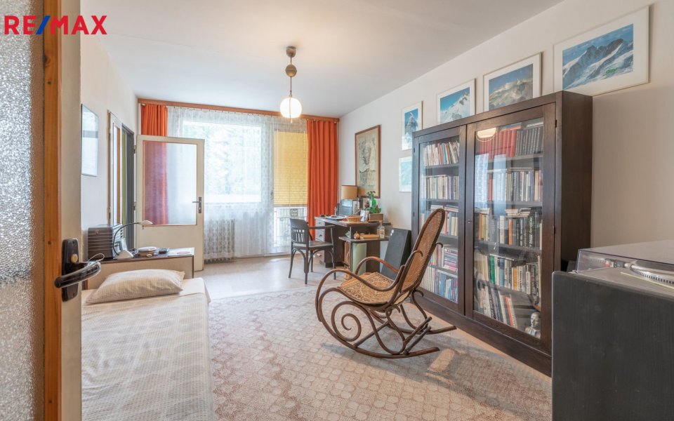 Prodej bytu 1+1 v osobním vlastnictví 47 m², Praha 9 - Prosek