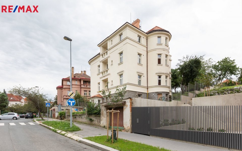 Pronájem bytu 3+1 v osobním vlastnictví 100 m², Praha 8 - Libeň