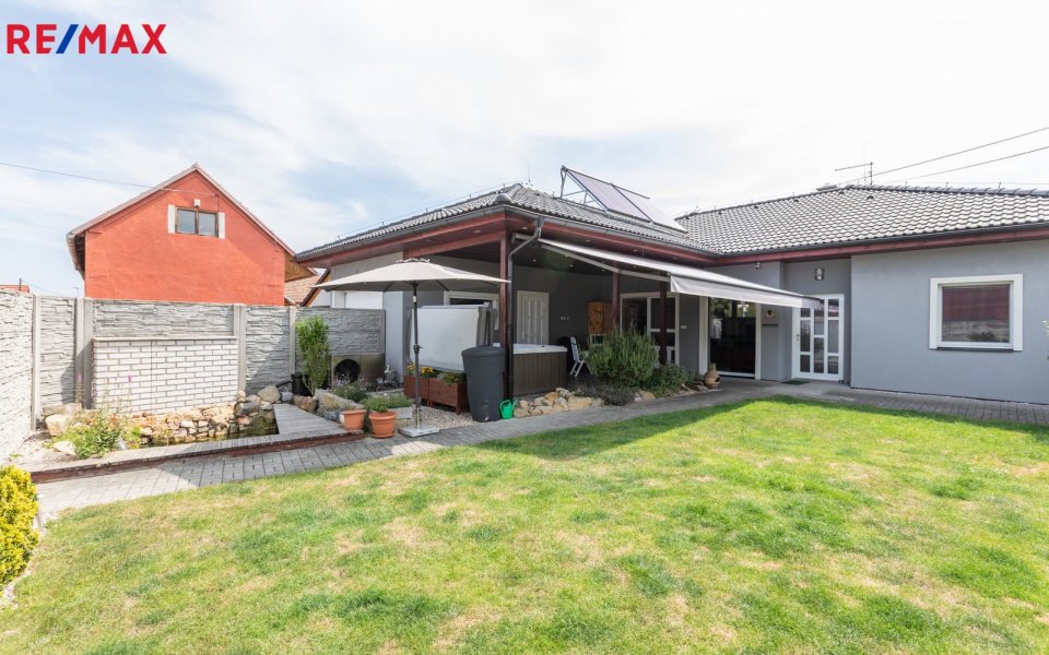 Pronájem domu 175 m², Kostelní Lhota