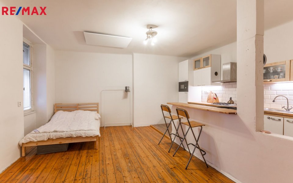 Pronájem bytu 1+kk v osobním vlastnictví 32 m², Praha 7 - Holešovice