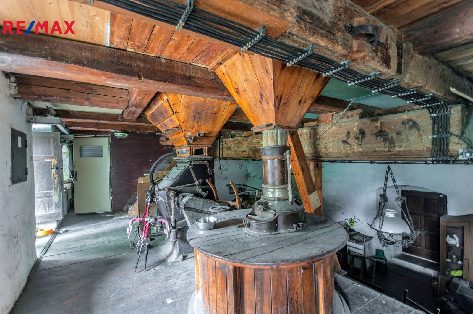 Prodej domu 675 m², Český Dub