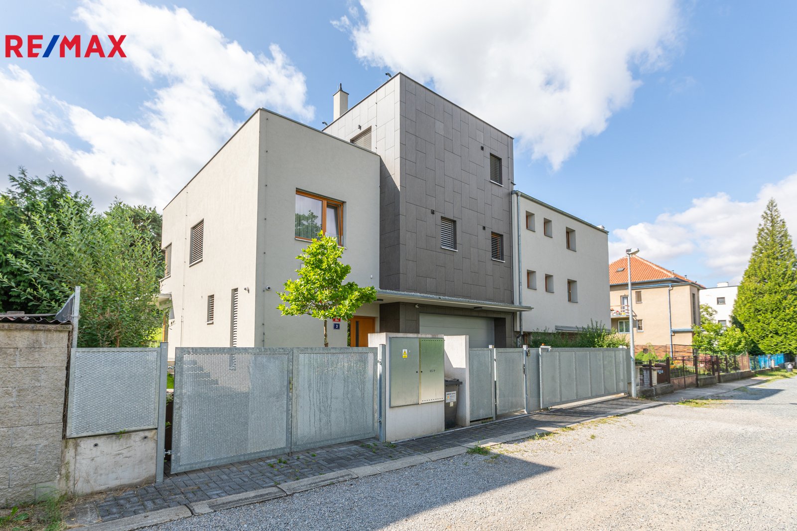 Pronájem domu 339 m², Praha 6 - Ruzyně