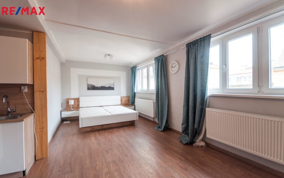 Pronájem bytu 1+kk v osobním vlastnictví 45 m², Praha 1 - Nové Město