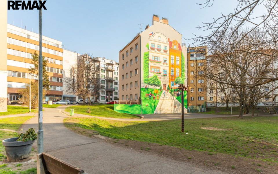 Prodej bytu 2+kk v osobním vlastnictví 47 m², Praha 8 - Libeň